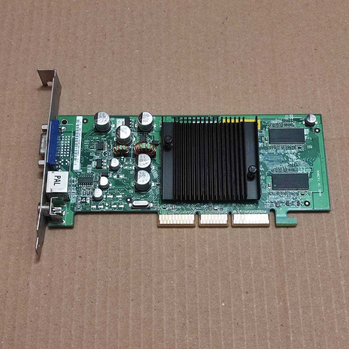 Видеокарта ASUS V9180SE/T/P/64M/A NVIDIA GeForce4 MX 440-8X