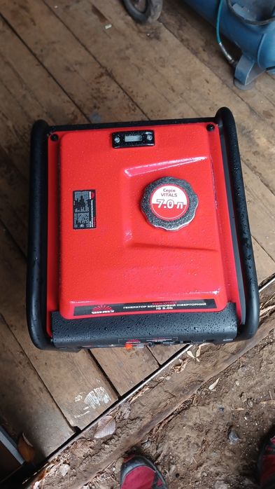 Генератор інверторний vitals