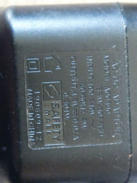 Зарядное устройство для бритвы или триммера PHILIPS 4.3V 0.07А.