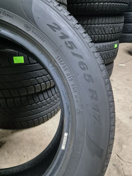 Шини 215/65/17, Pirelli,  (394)