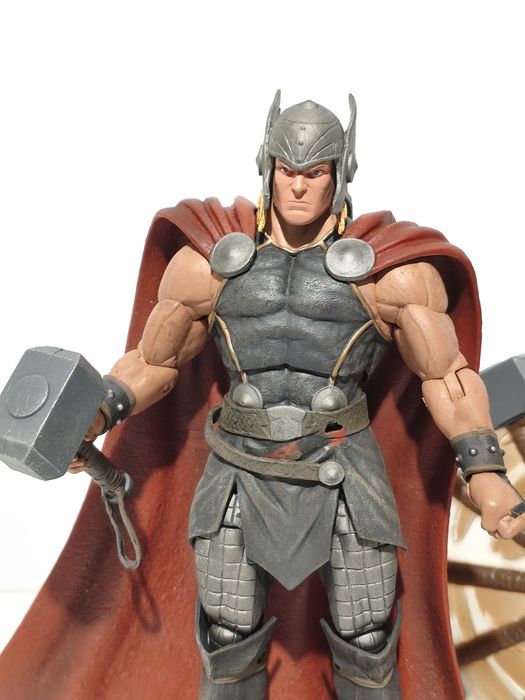 figurka Thor Marvel Select Avengers Marvel Legends toys