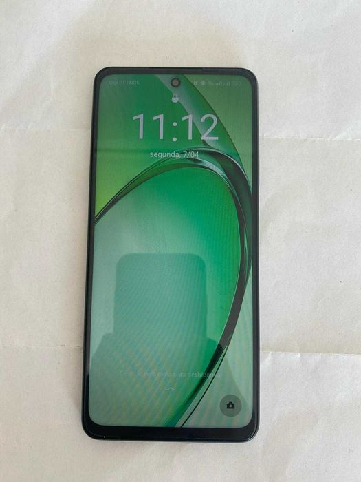 Telemóvel OPPO A40 128GB Preto - NOVO