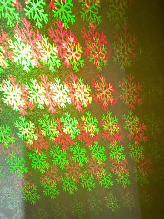 Лазерний проектор качествений якісний подарунок подарок новий  рік