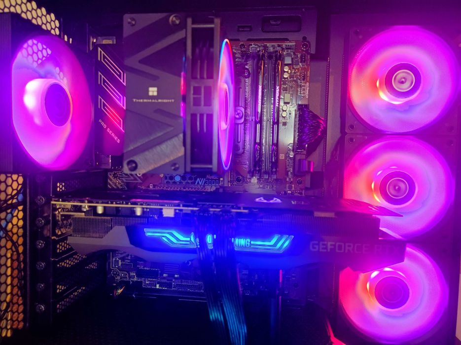 PC Gaming i7 8700 • RTX 3070 Ti • 16GB 2400MHz • 500GB NVMe • ARGB • Lian Li