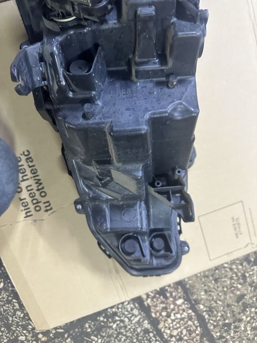 Фари toyota Venza 2020-2026 оригінал