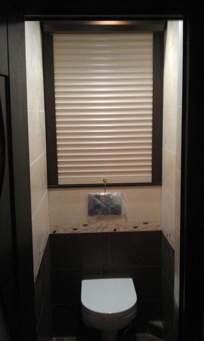 Ролети сантехнічні / Ролети для санвузла