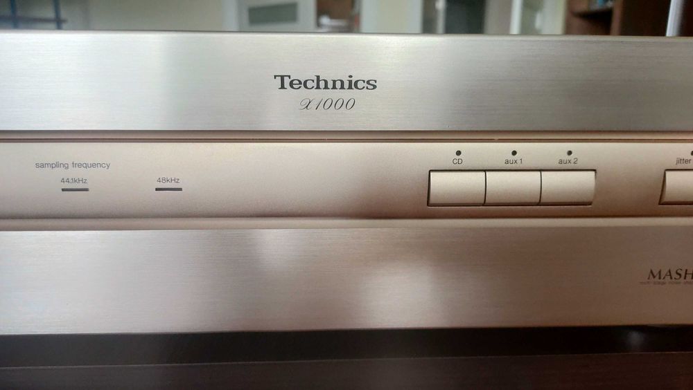 Technics SH-X1000 Cyfrowo-analogowy konverter.