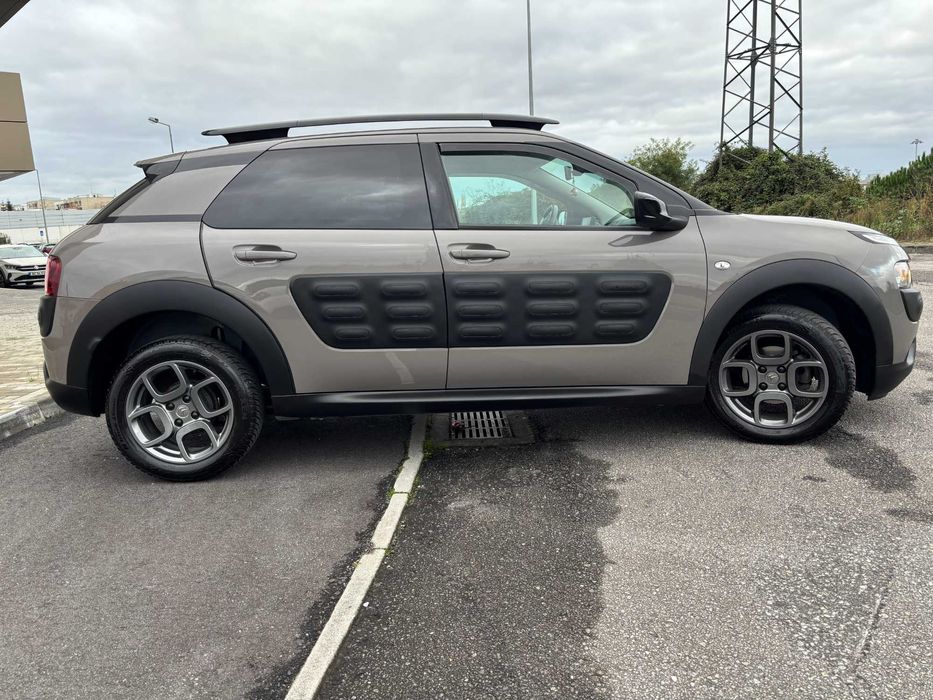 Citroën C4 Cactus PureTech 82 Shine 65.000 Km