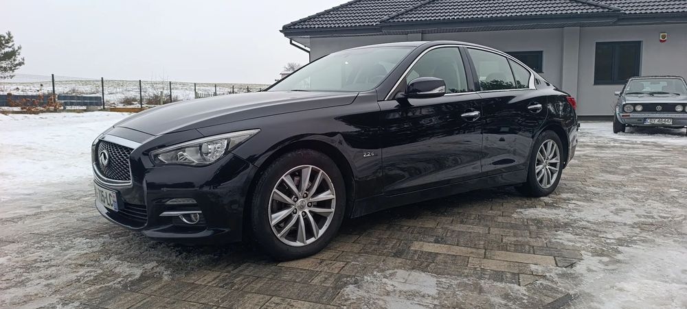 Infiniti Q50 Infiniti q50 niski przebieg,bogata wersja