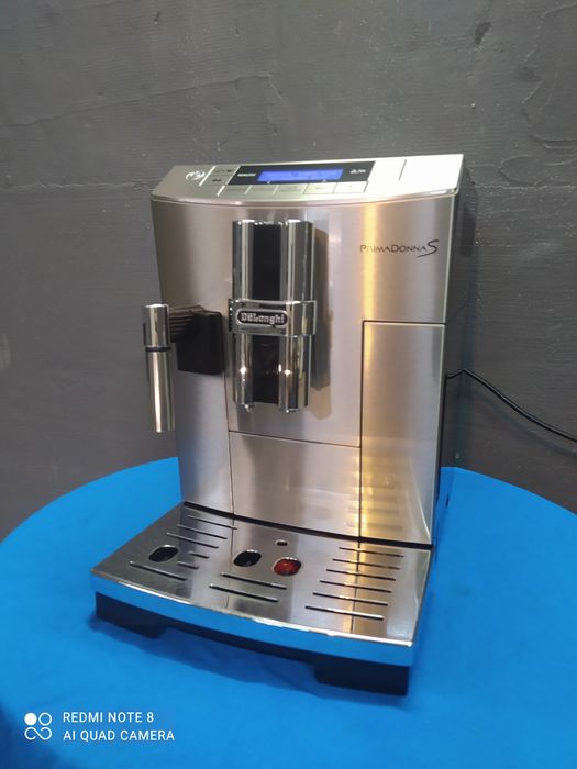 Кавоварка Delonghi primadonna S