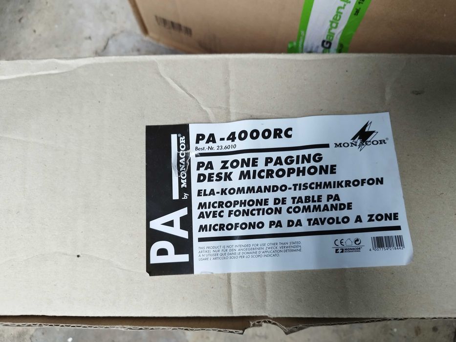 Mikrofon pulpitowy Monacor ECM-300 oraz PA-1200RC