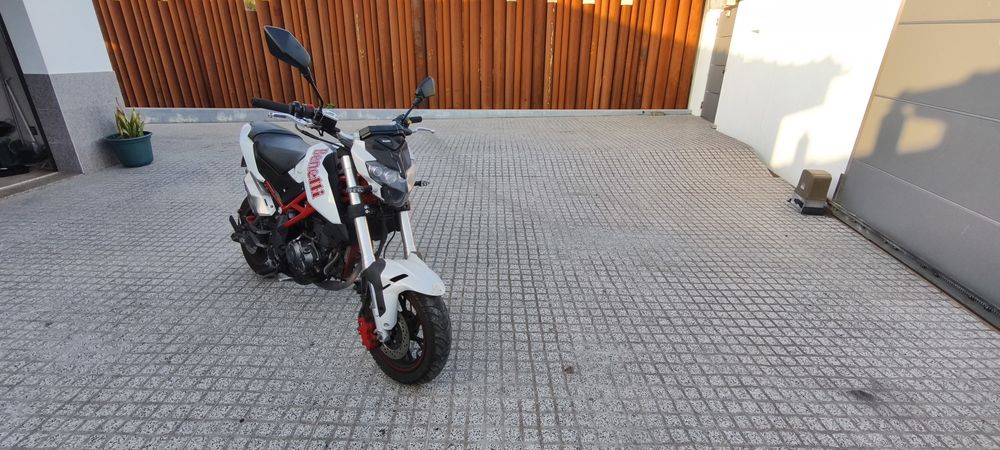 Benelli TNT 125 (mota A1)