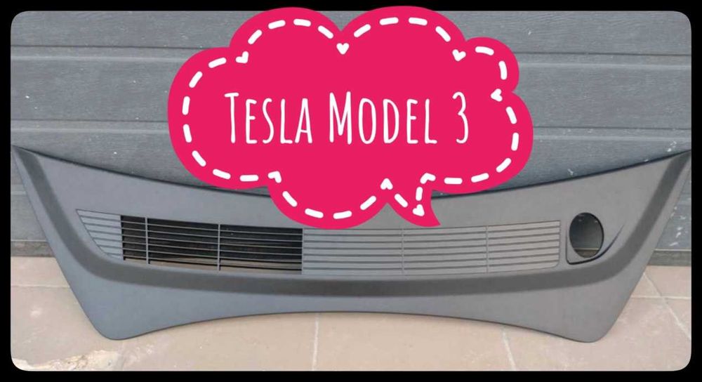 Підкапотний пластик боксу Tesla Model 3 1081675-00-B