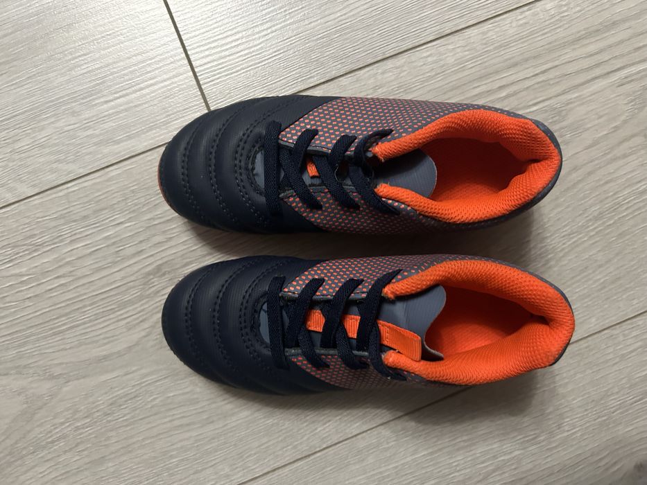 Дитячі бутси для футболу 29 розмір