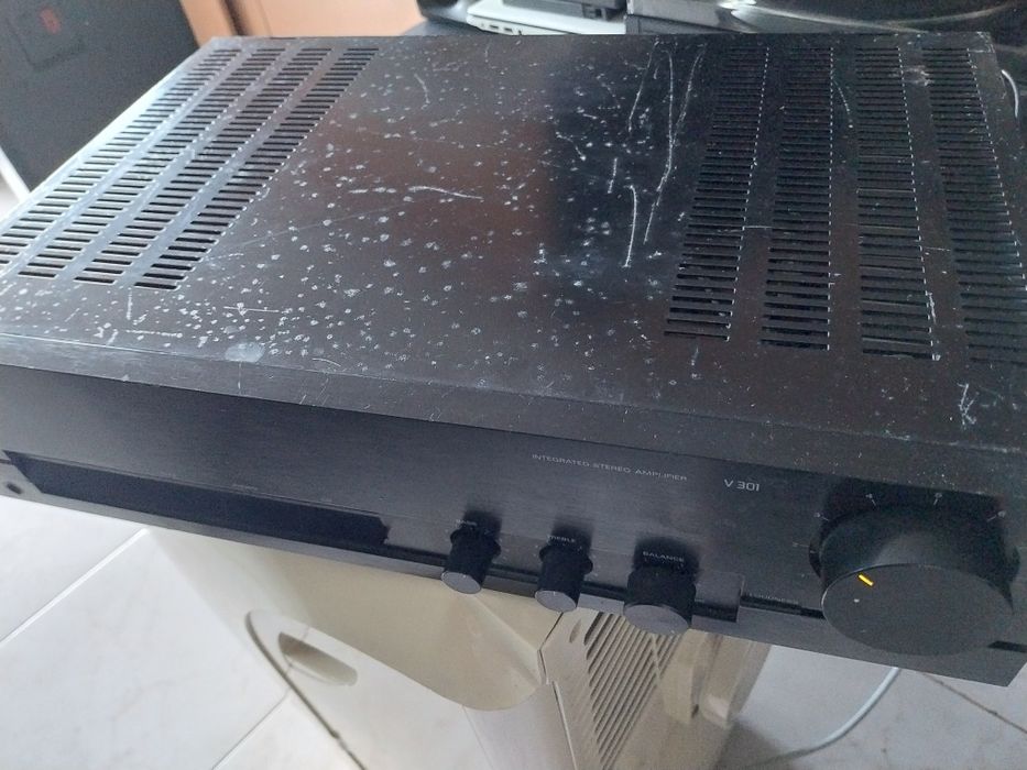 Amplificador grundig impecavel