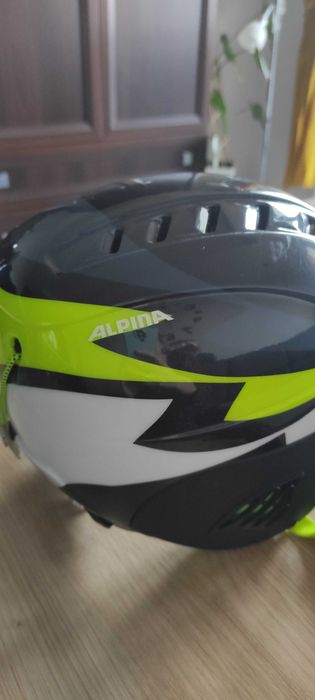Kask narciarski dziecięcy Alpina