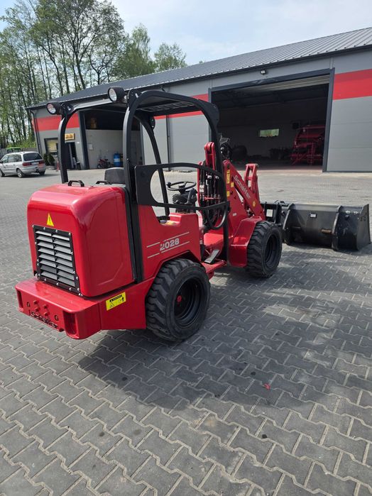 Schaffer 2028 mini ładowarka weidemann