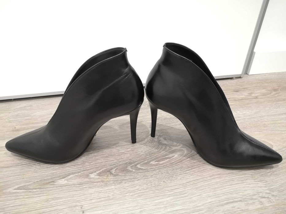Marca Arezzo botins