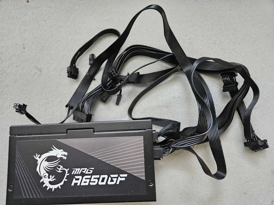 Zasilacz komputerowy MSI MAG A650GF 80+GOLD modularny
