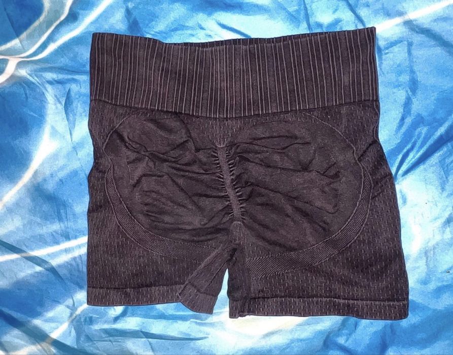 Krótkie legginsy
