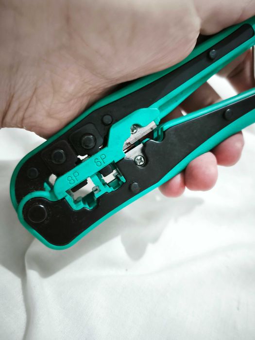 Alicate de cravar fichas modulares