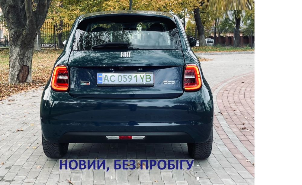 Новий Fiat 500e Abarth без пробігу