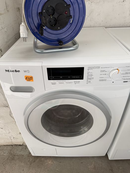 Продам пральні машини Miele