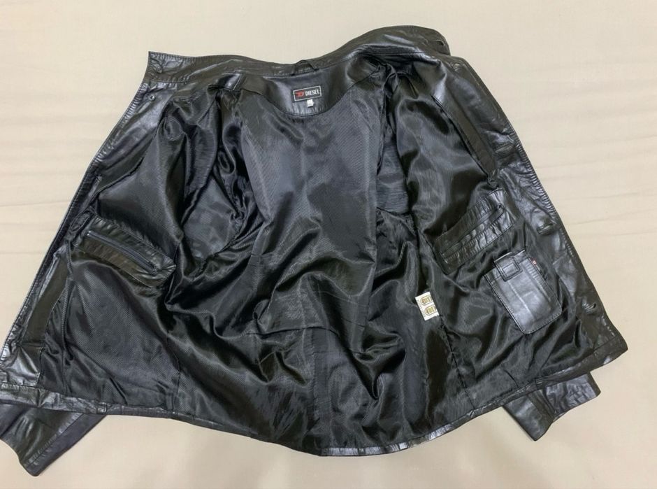 Чоловіча шкіряна куртка Diesel, розмір M