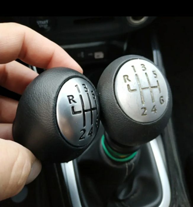 Punho Manete Mudanças (Pele) - Renault Megane III, Scenic, Laguna