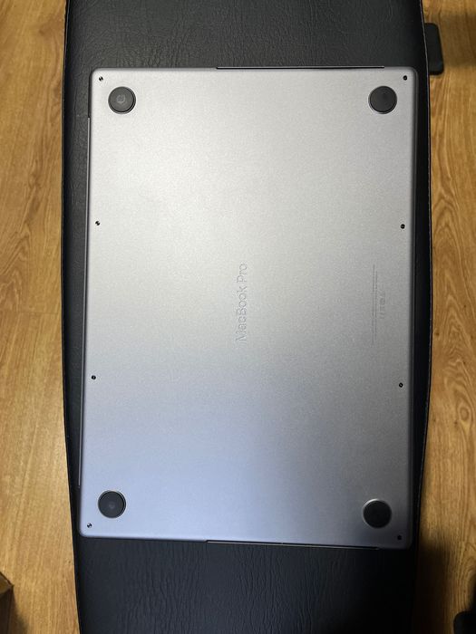 MacBook Pro 16’ 2021 M1 Pro 16Gb RAM 512Gb