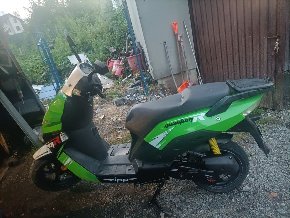 Skuter quantum 50