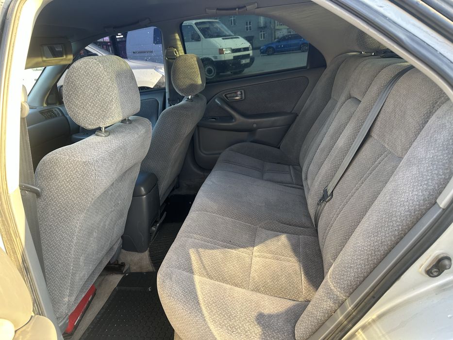 Продам Toyota Camry 20