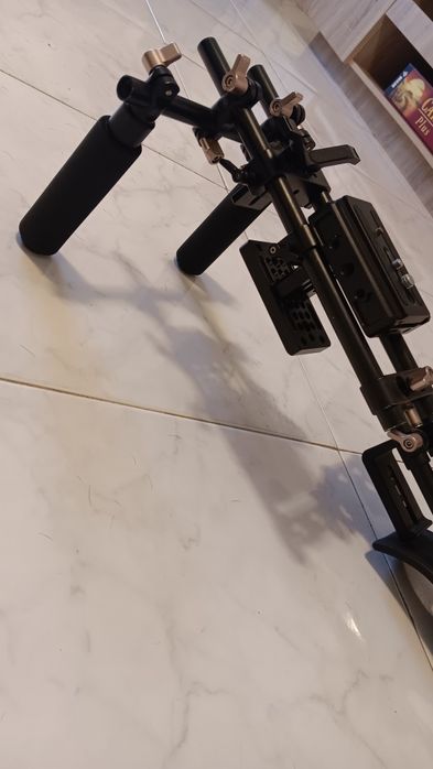 Rig / Shoulder Mount - Genesis