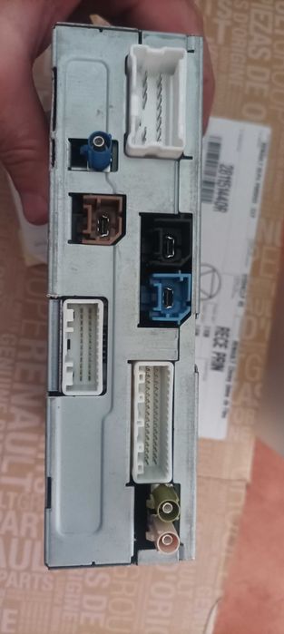 Ecrã Display e Radio