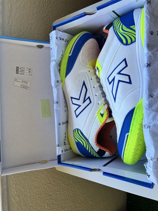 Chuteira Kelme Precision Futsal — Nova, tamanho 45