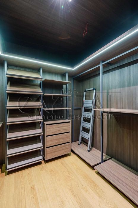 Продаж квартири, пентхаус, ЖК «Адамант», вул. Василя Липківського