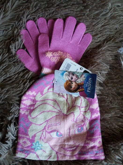 Шапка и перчатки Frozen Холодное Сердце (Character Disney Princess)