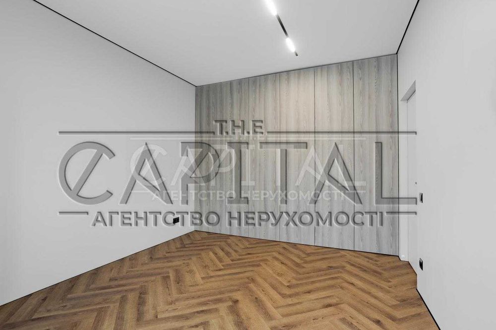 ПРОДАЖ за кращою ціною! Стильний таунхаус у Віті-Поштовій. Повністю виконаний якісний ремонт