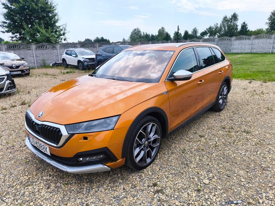 Skoda Octavia 4x4 Scout Krajowa Jeden Właściciel Lekko Uszkodzona Okazja Polecam