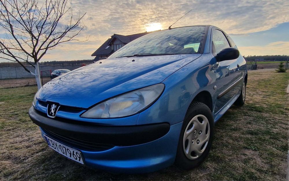 Peugeot 206 2000r 1.1benzyna 140 tys km!