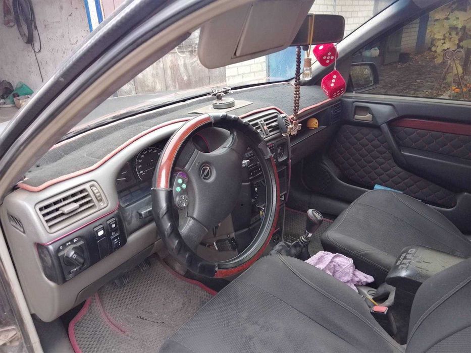 Продам легковий автомобіль Opel Vectra А
