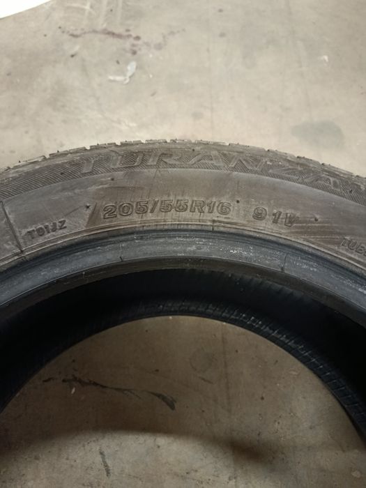 Bridgestone e yokohama  pneus