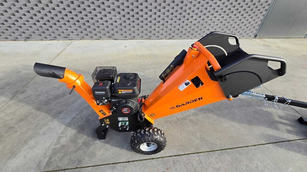 Rębak spalinowy rozdrabniacz do gałęzi łuparka TB Garden GS650