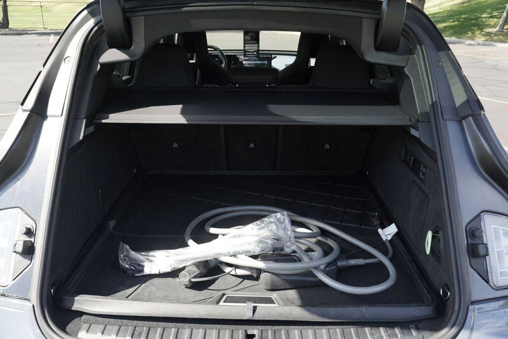 BMW iX xDrive50      2024