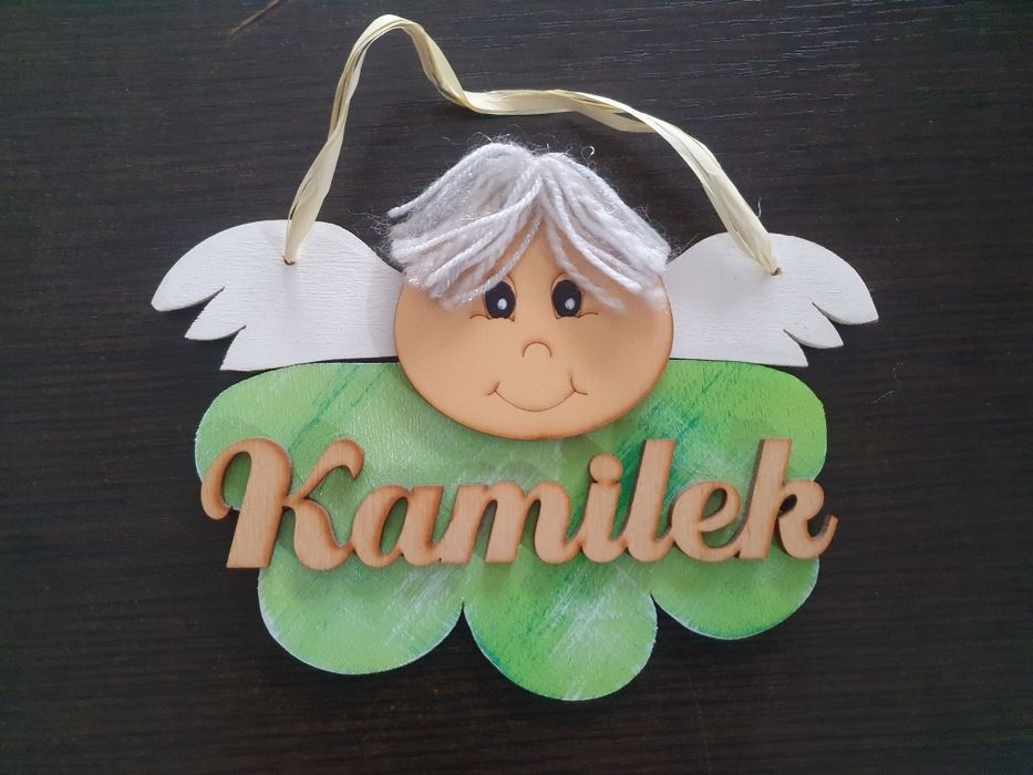 Drewniany aniołek "Kamilek"