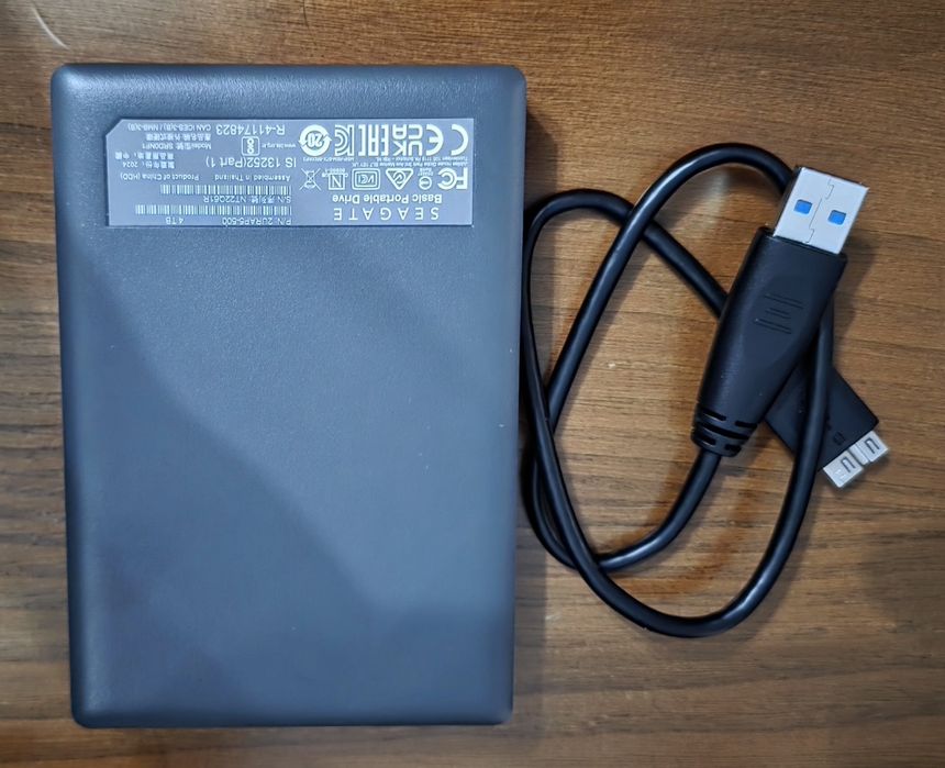 Disco Externo SEAGATE 4TB a funcionar a 100% USB 3.0