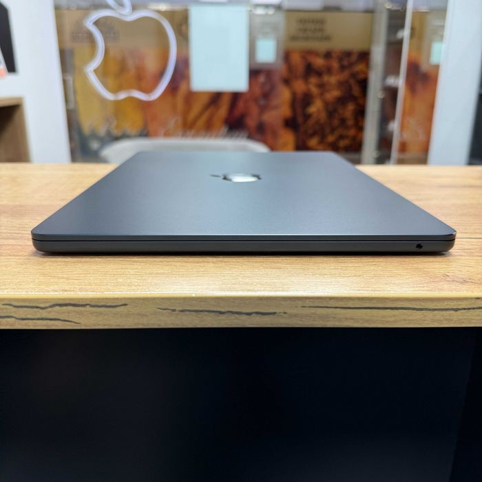 MacBook Air 15 2023 { M2 | 8gb | 256 SSd } гарантія . 72819SV