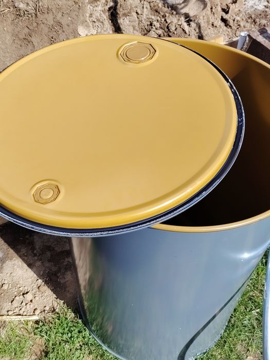Beczka metalowa czysta z przykrywą 200 l szara