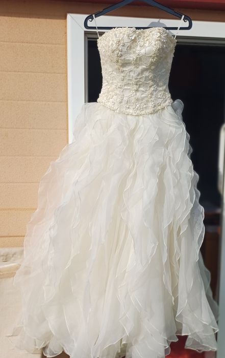 Vestido Noiva Pronovias coleção YOU – OFERTA Acessórios – 400 €