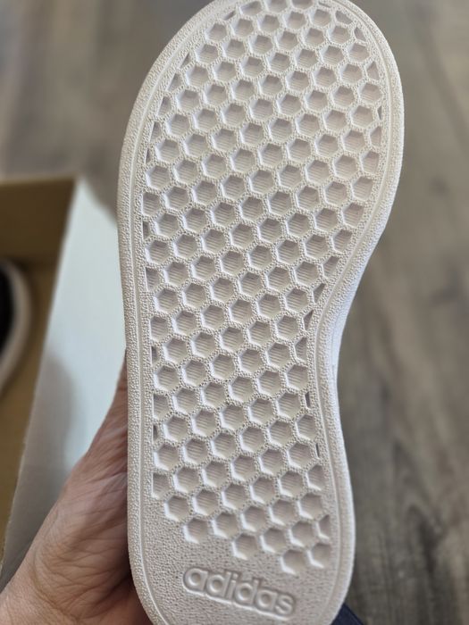 Nowe adidasy rozmiar 30